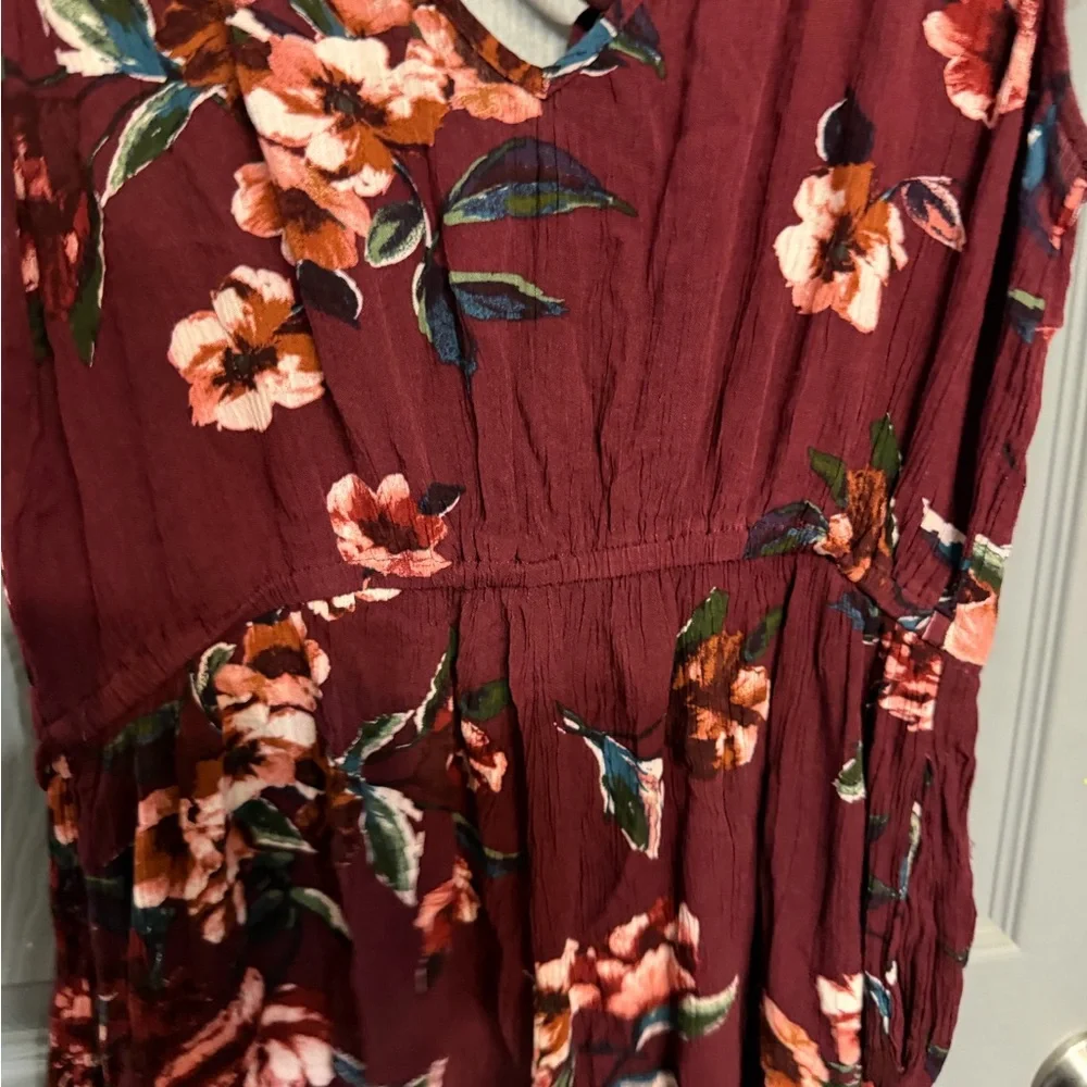 Xhilaration Burgundy‎ Floral Romper